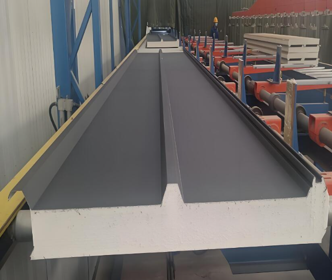 黑河聚氨酯泡沫保温板